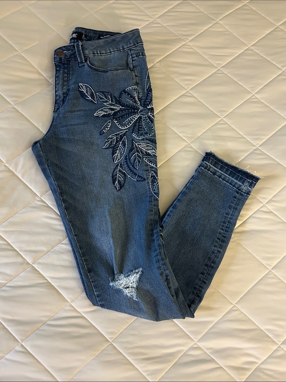 Nanette Lepore Blue Skinny Jeans with Embroidered Floral Detail